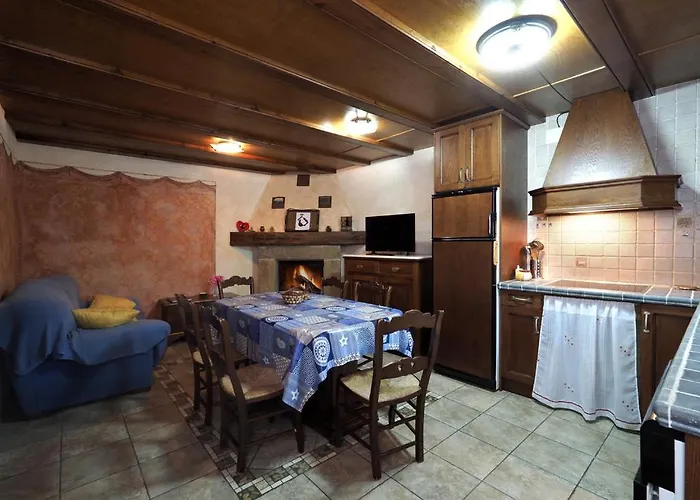 Casa Sastre Fuendecampo